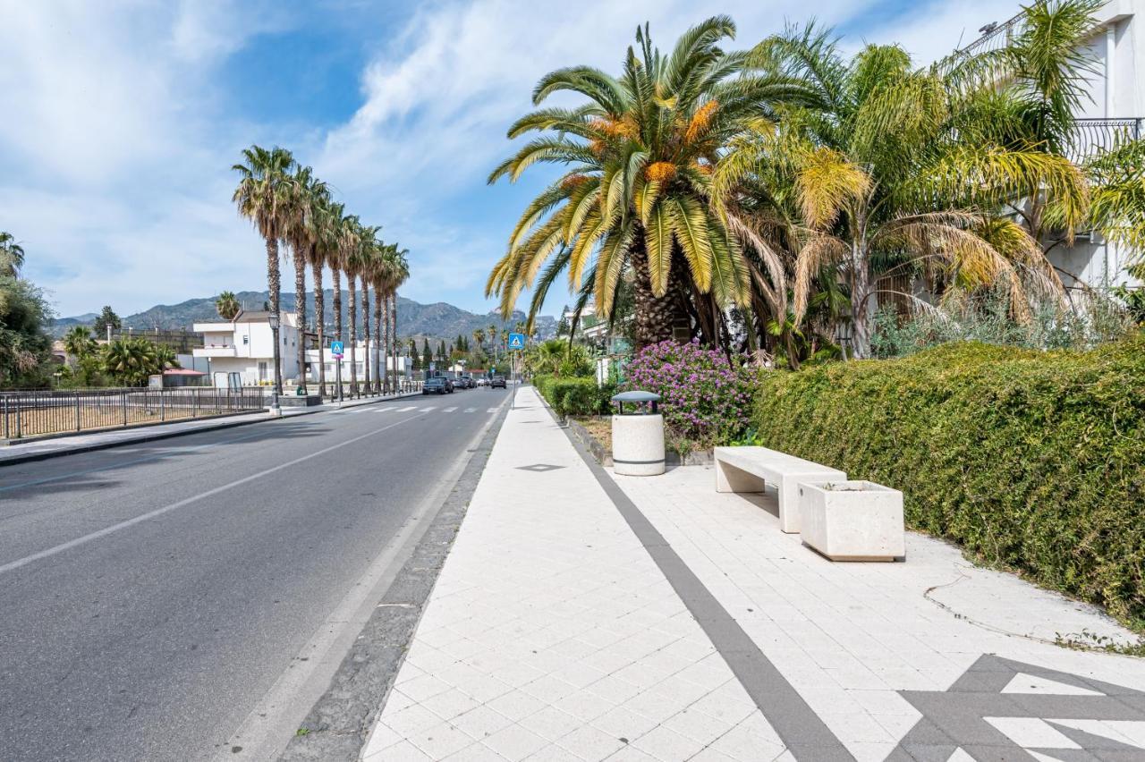 Naxos Charming Penthouse With Swimming Pool X6 Appartement Giardini-Naxos Buitenkant foto