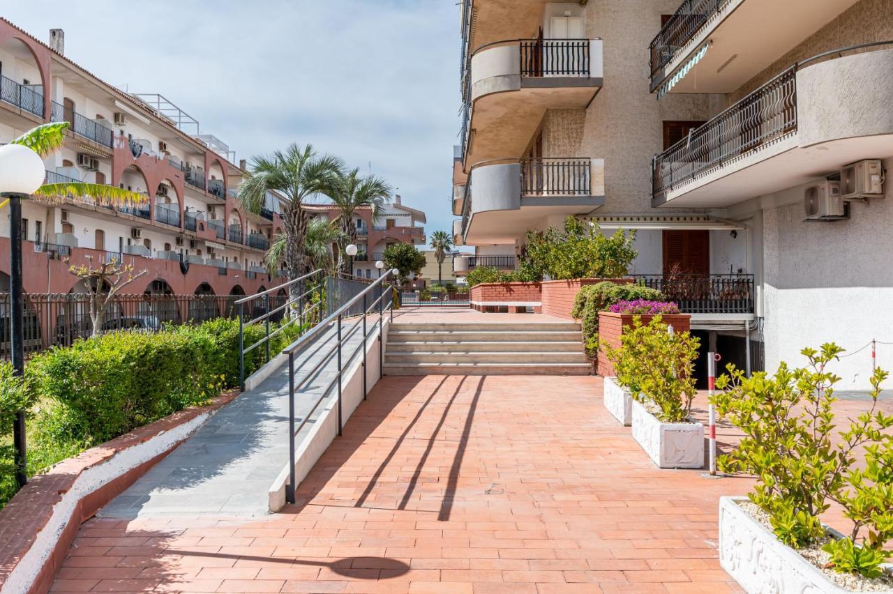 Naxos Charming Penthouse With Swimming Pool X6 Appartement Giardini-Naxos Buitenkant foto